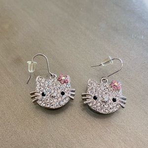 Hellokitty earrings